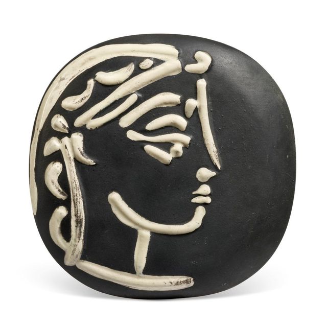 Profil de Jacqueline (A.R. 385)