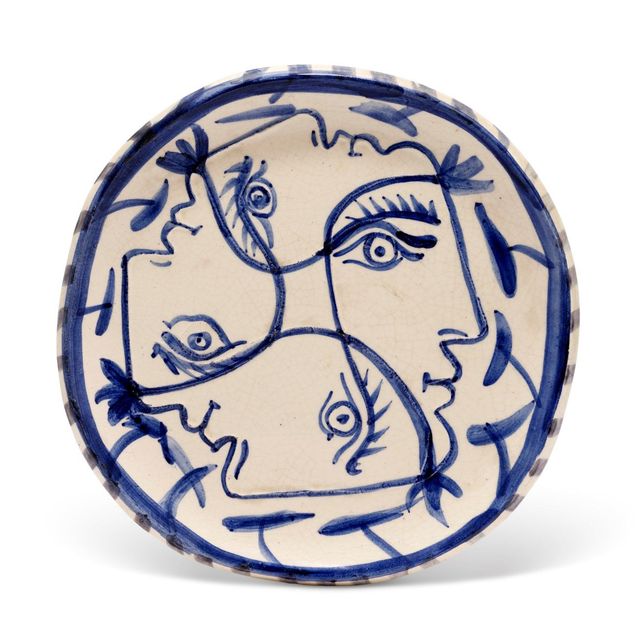 Quatre profils enlacés (A.R. 84)