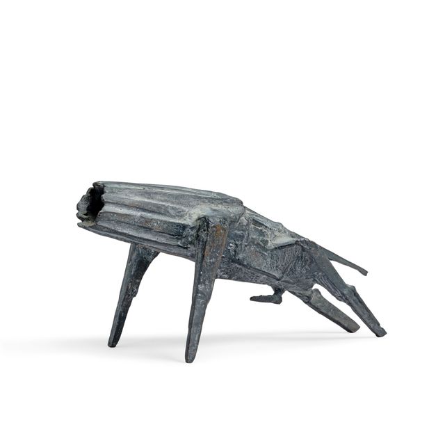 Lion 23.6 (9 3/8 in.) long