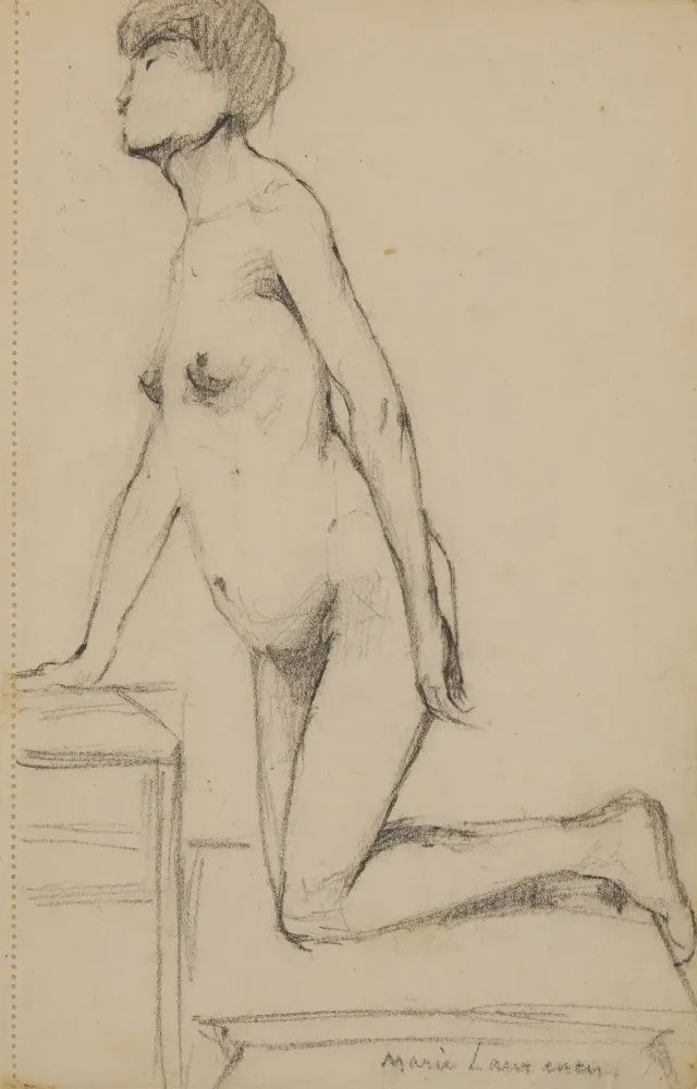 Femme Nue Accroupie